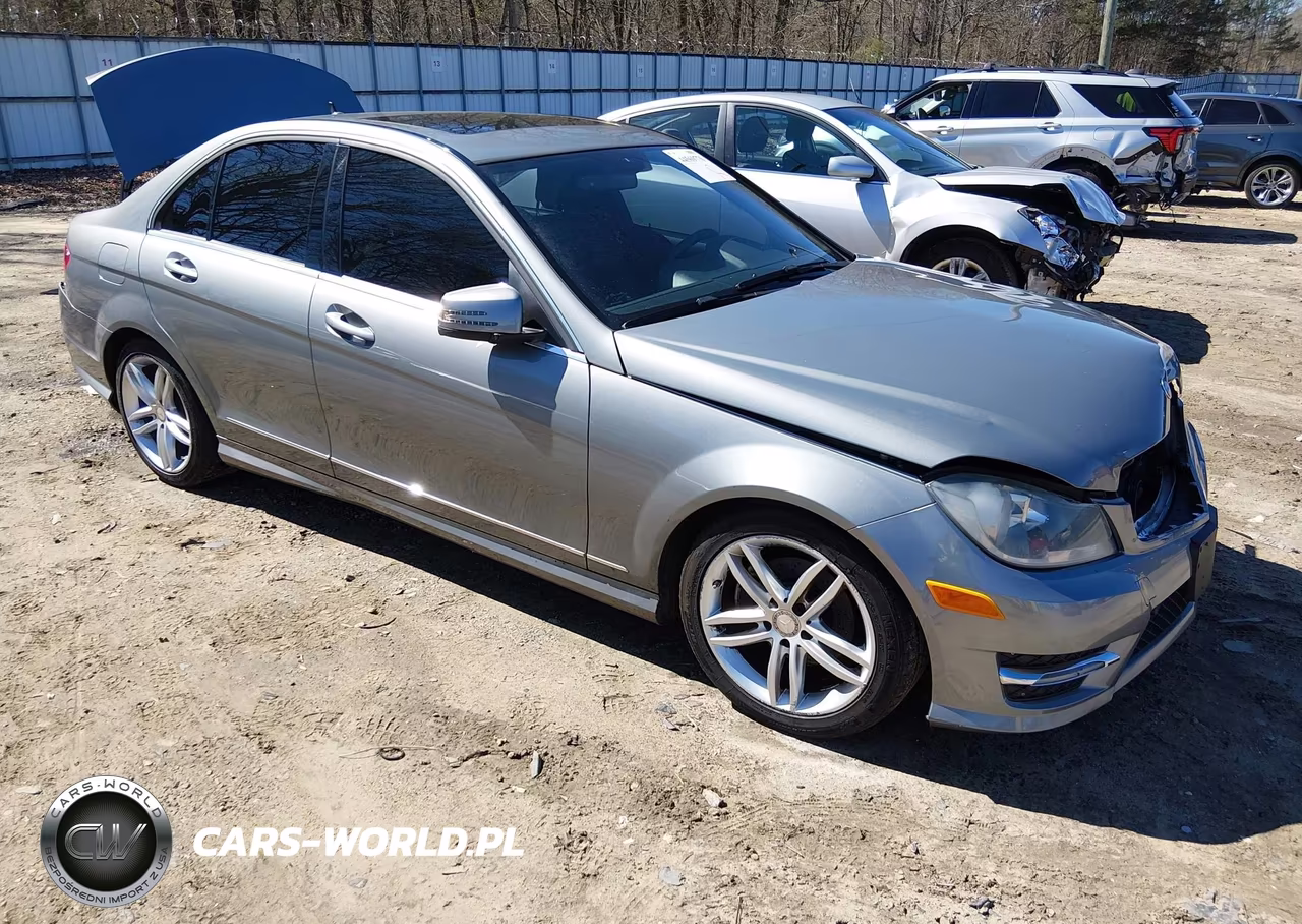 2014 Mercedes-Benz C 250 Sport – zdjęcie 1 z 19