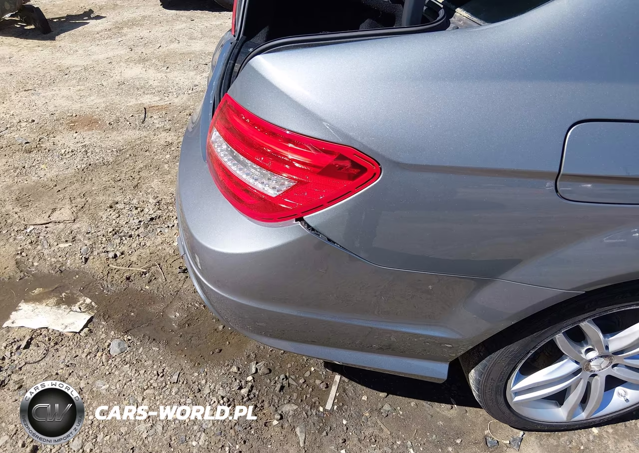 2014 Mercedes-Benz C 250 Sport VIN:WDDGF4HB3ER312414 - 18