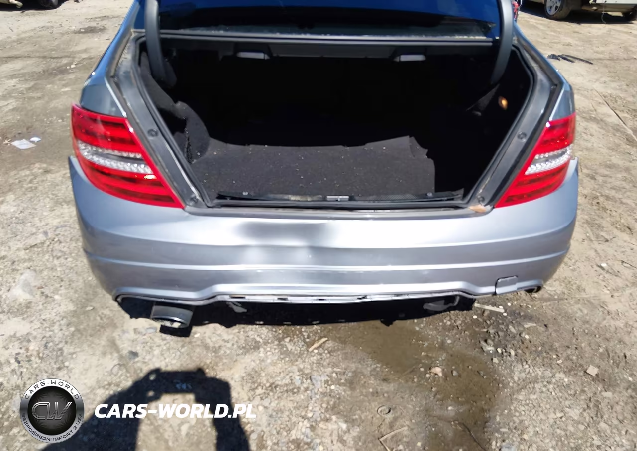 2014 Mercedes-Benz C 250 Sport VIN:WDDGF4HB3ER312414 - 19