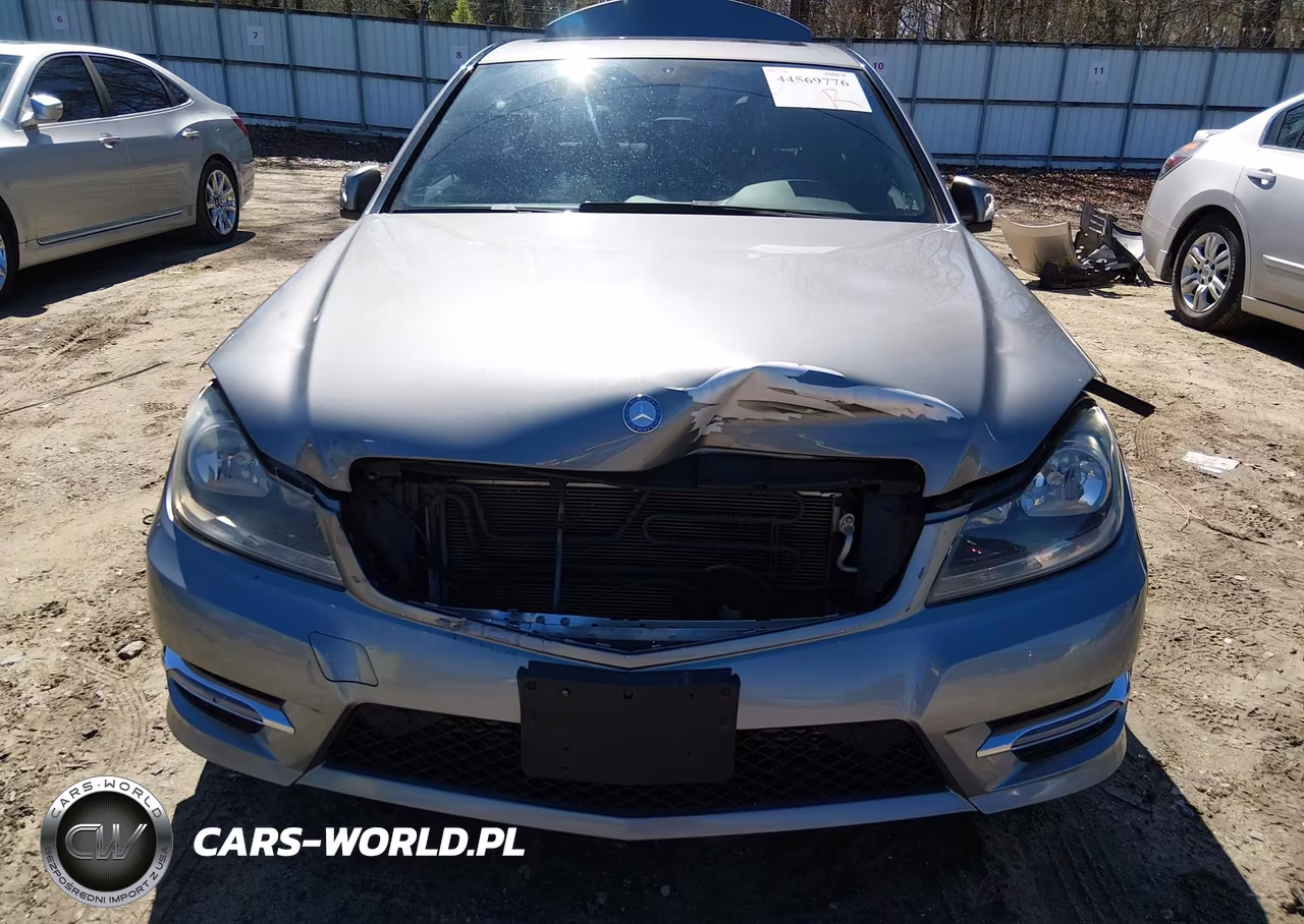 2014 Mercedes-Benz C 250 Sport VIN:WDDGF4HB3ER312414 - 6