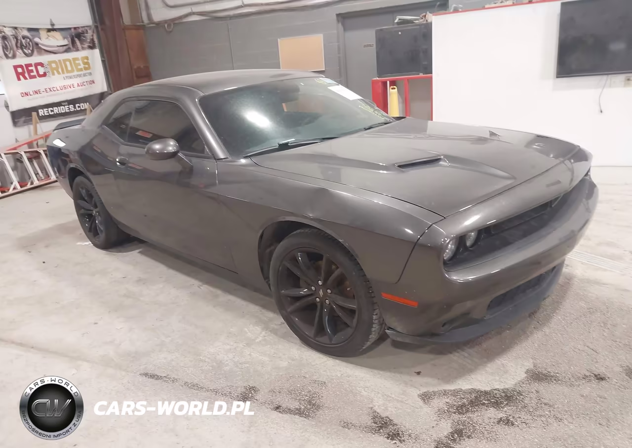 2018 Dodge Challenger Sxt