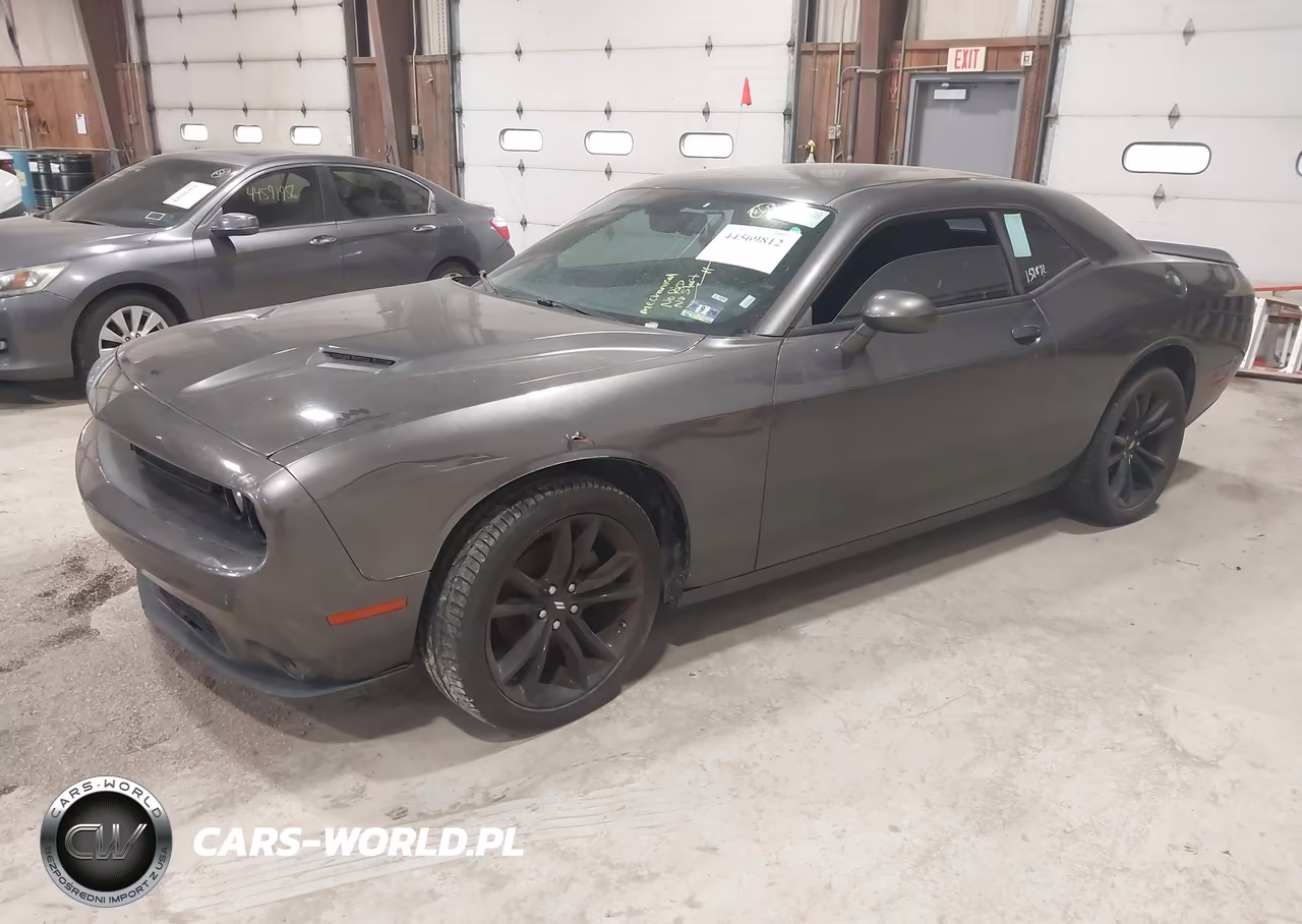 2018 Dodge Challenger Sxt VIN:2C3CDZAG0JH161855 - 2