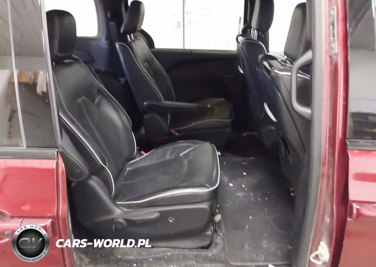 2020 Chrysler Pacifica Hybrid Limited VIN:2C4RC1N7XLR146703 - 8