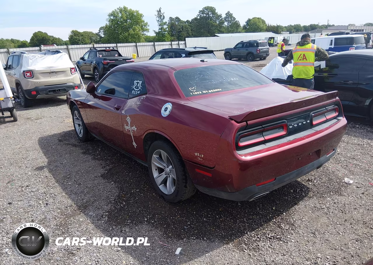 2019 Dodge Challenger Sxt VIN:2C3CDZAG8KH744580 - 3