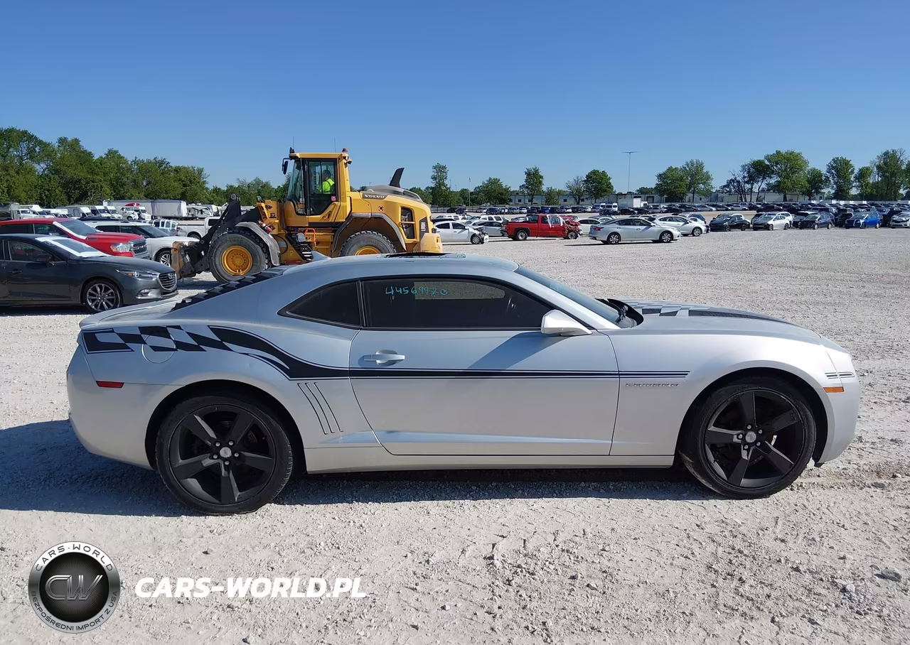 2013 Chevrolet Camaro 2Lt VIN:2G1FC1E30D9220625 - 13
