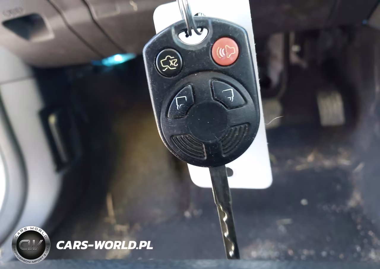 2016 Ford Focus Se VIN:1FADP3K26GL205558 - 11