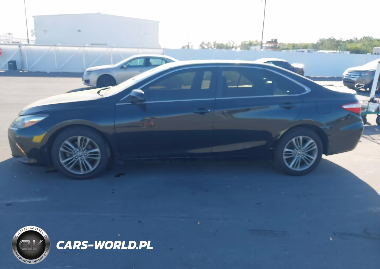 2017 Toyota Camry Se VIN:4T1BF1FK1HU622869 - 14