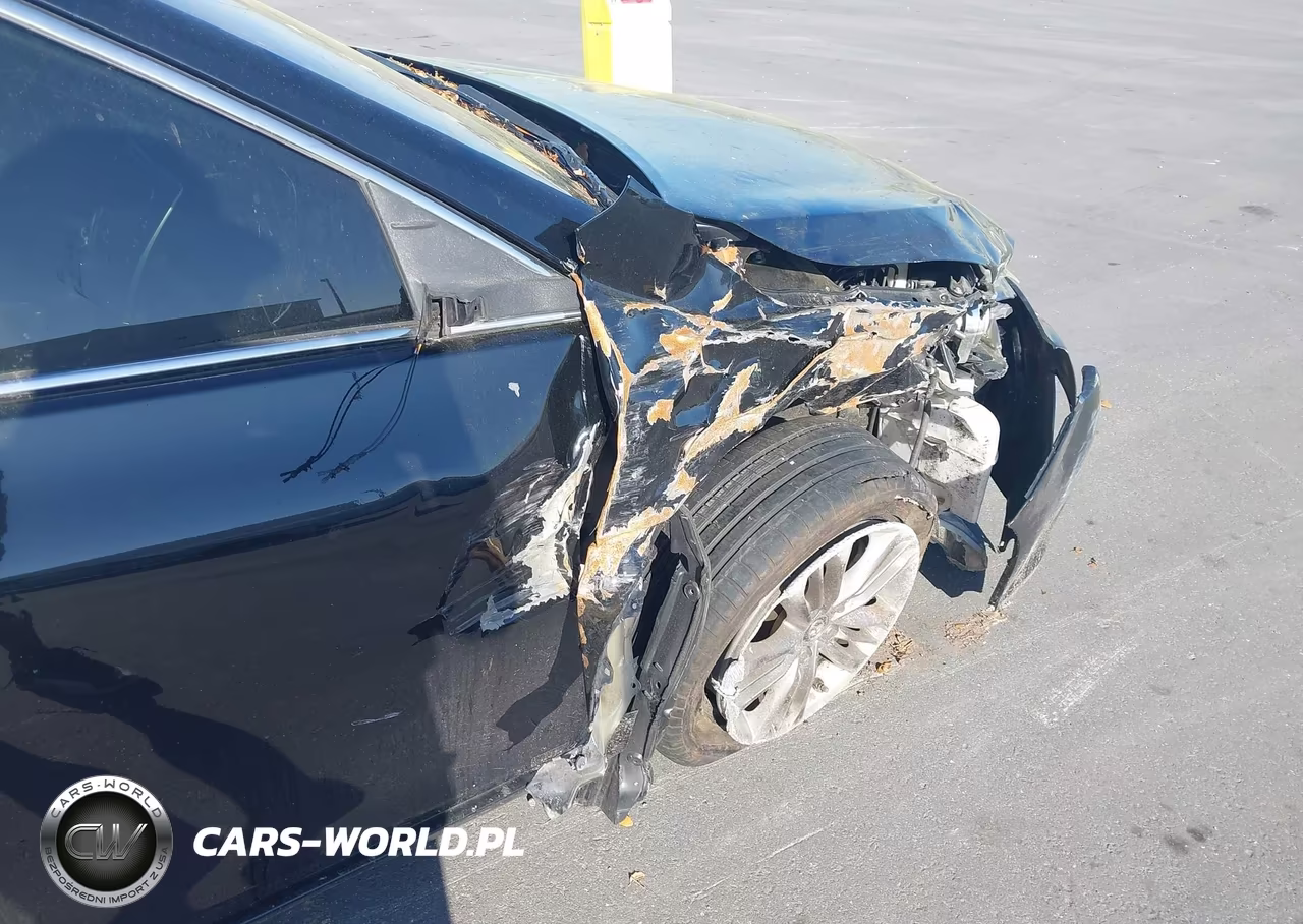 2017 Toyota Camry Se VIN:4T1BF1FK1HU622869 - 18