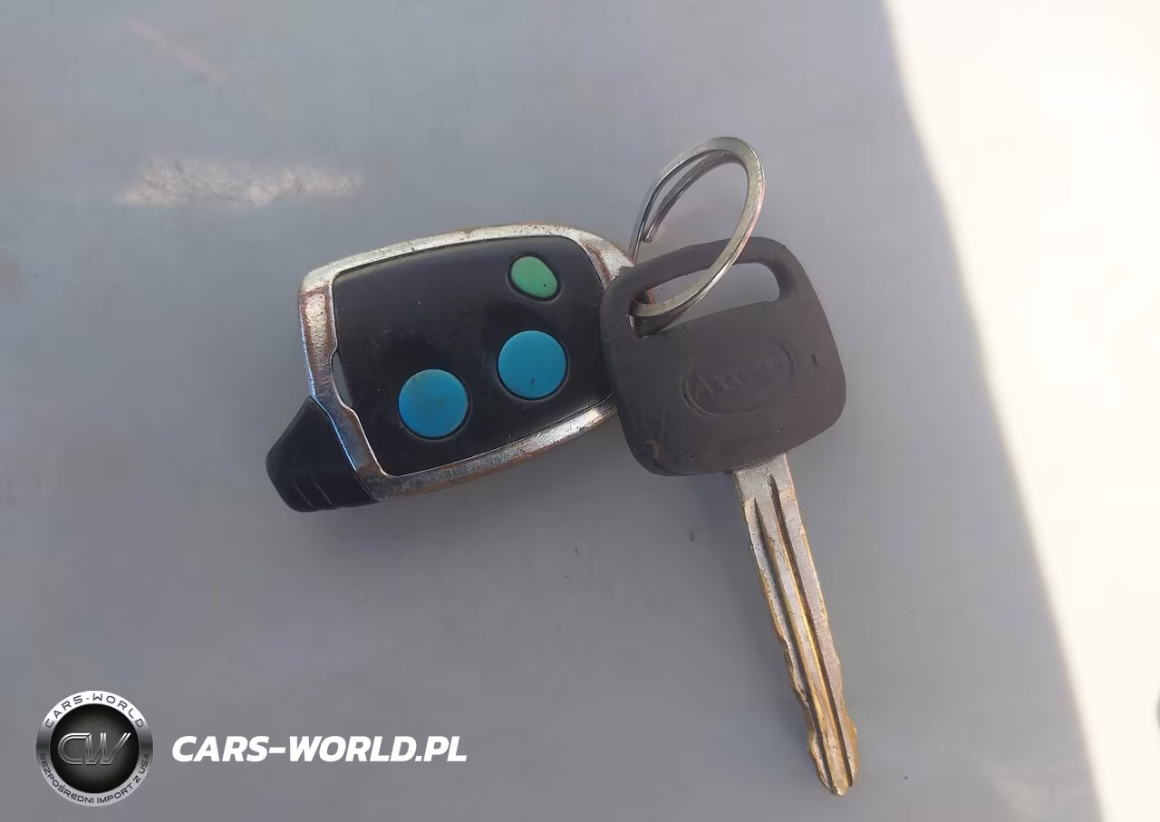 1998 Toyota Camry Le VIN:JT2BG22K3W0189789 - 11