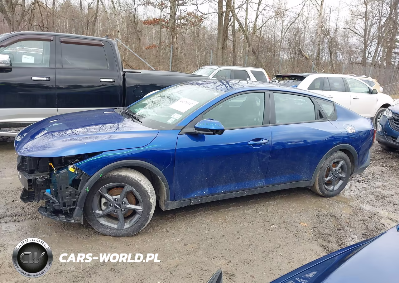 2025 Kia K4 Lxs VIN:3KPFT4DE2SE184270 - 14