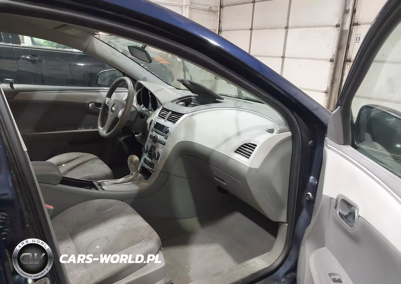 2010 Chevrolet Malibu Ls VIN:1G1ZA5E06AF284090 - 5