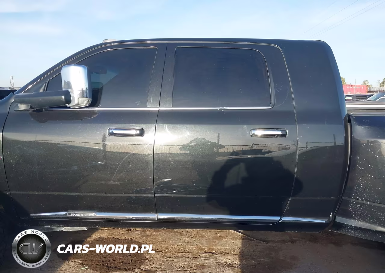 2017 Ram 3500 Limited 4X4 6'4 Box VIN:3C63RRNL0HG627662 - 15