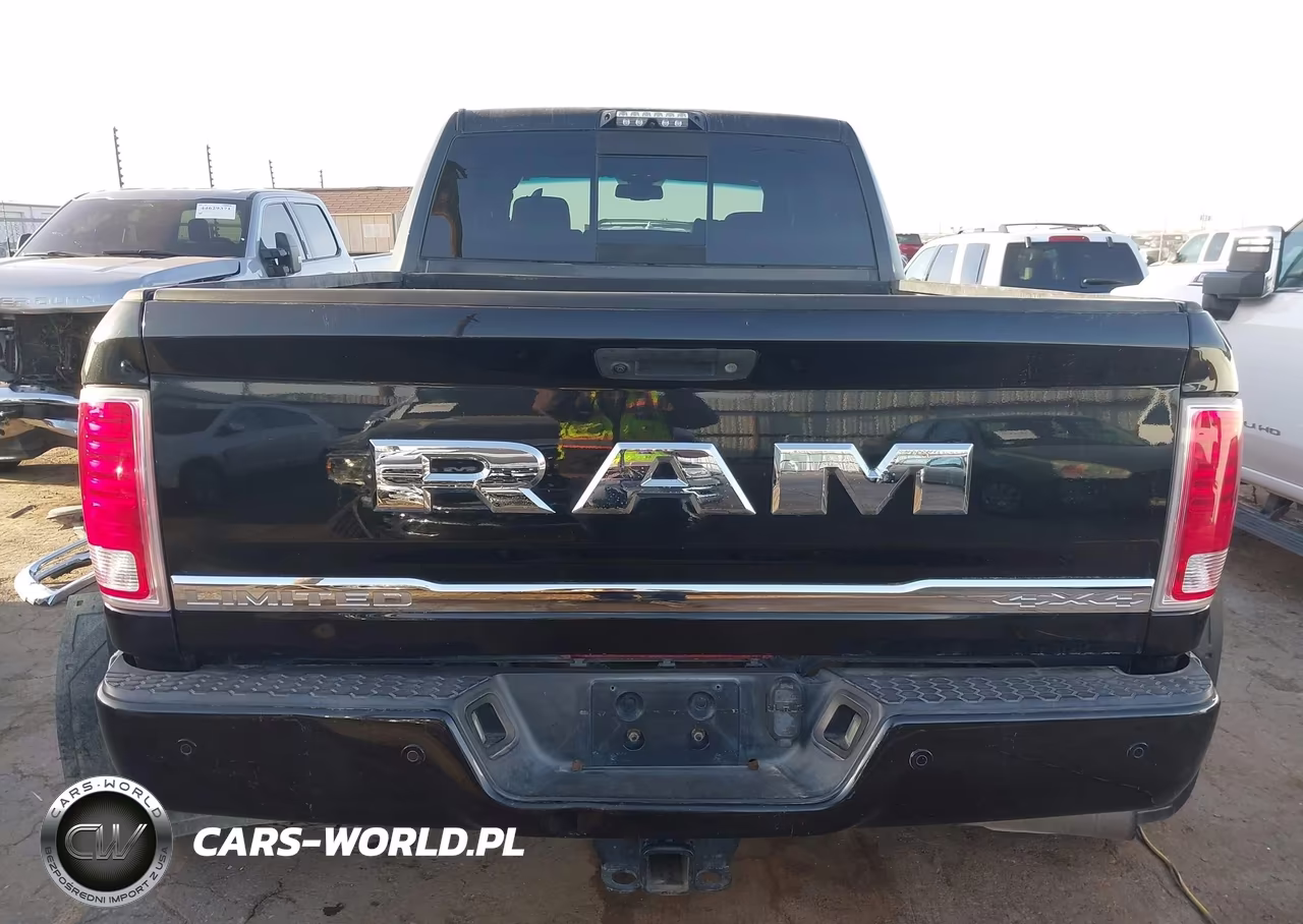 2017 Ram 3500 Limited 4X4 6'4 Box VIN:3C63RRNL0HG627662 - 16