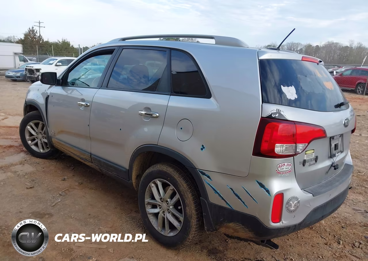 2014 Kia Sorento Lx VIN:5XYKTCA65EG520880 - 3