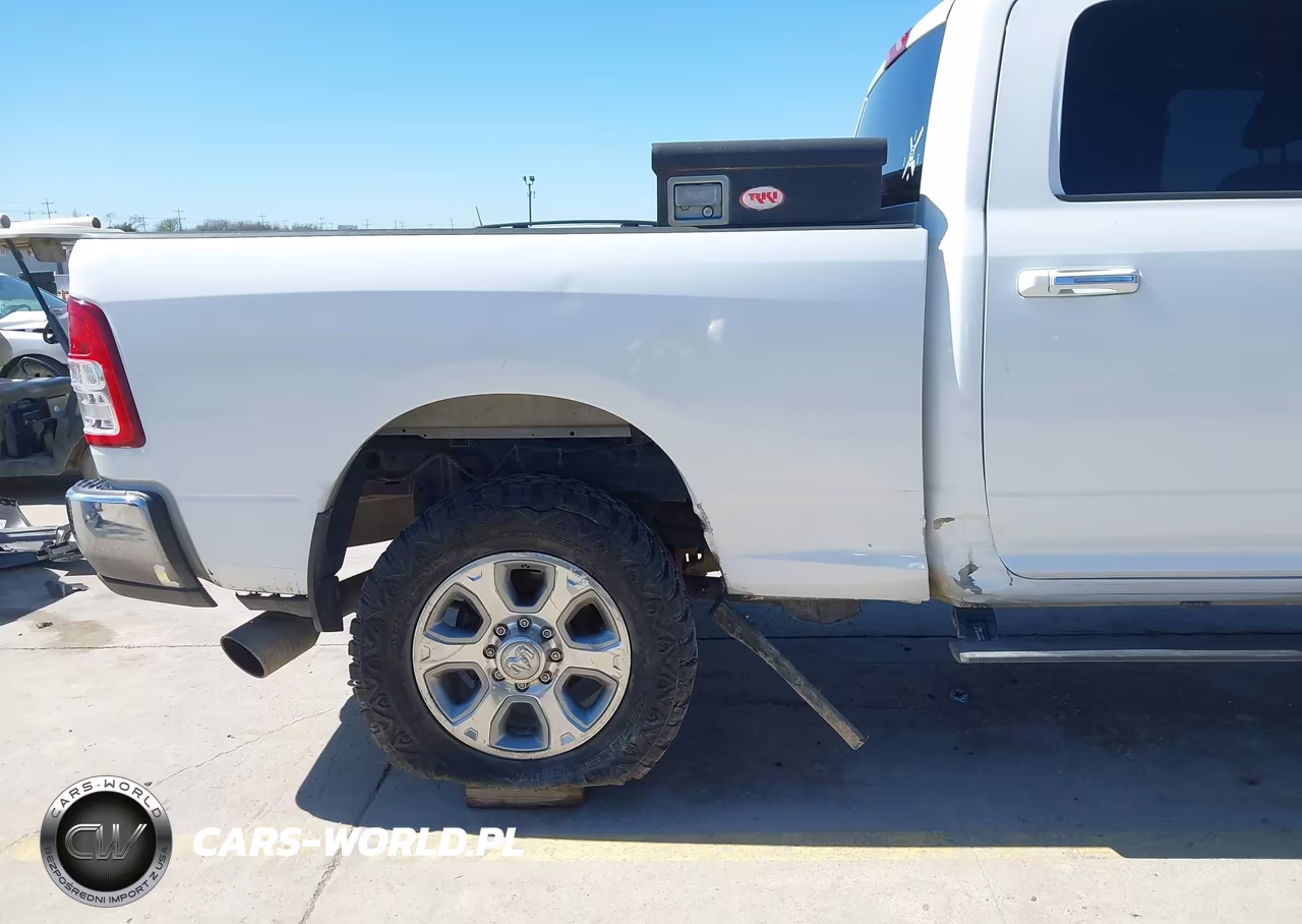 2019 Ram 2500 Big Horn 4X4 6'4 Box VIN:3C6UR5DLXKG678382 - 19