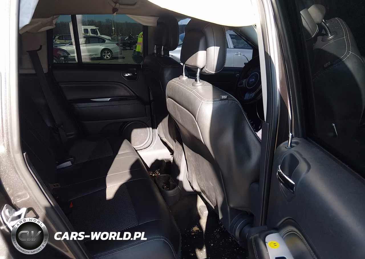 2017 Jeep Compass Latitude 4X4 VIN:1C4NJDEB9HD191975 - 8