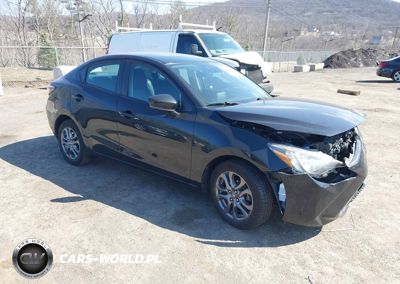 2019 Toyota Yaris Le