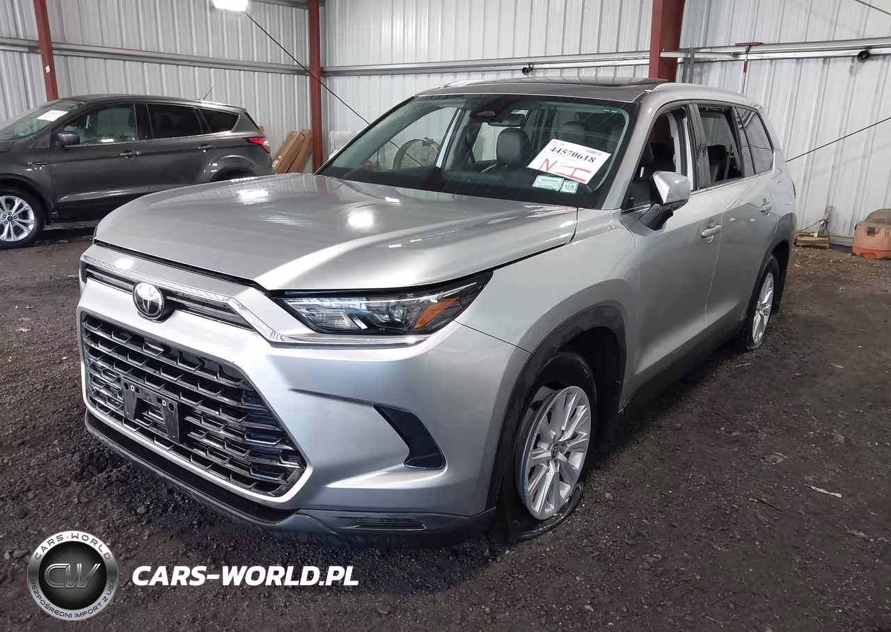 2024 Toyota Grand Highlander Xle VIN:5TDAAAB54RS019841 - 2