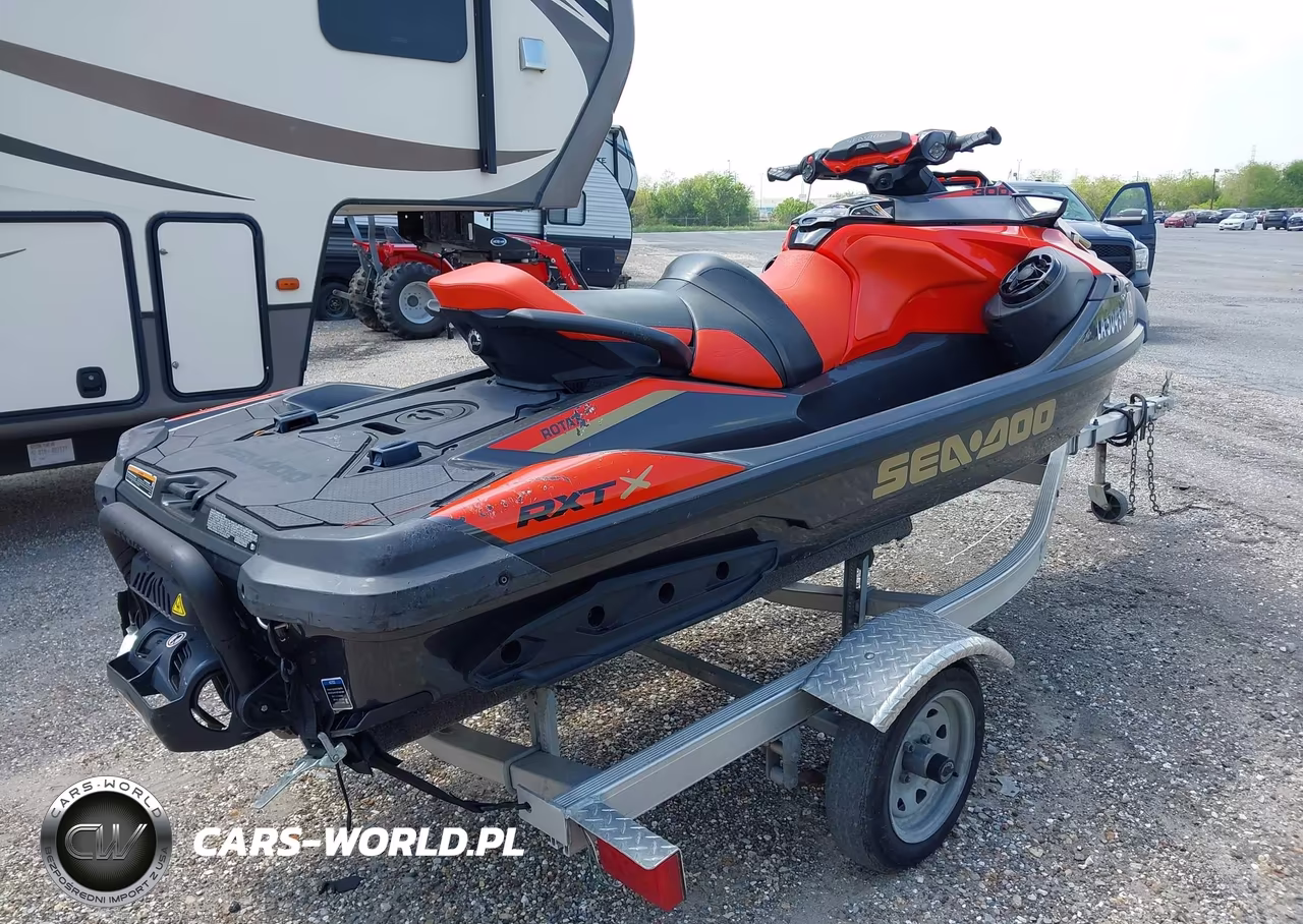2020 Sea Doo Other VIN:YDV31851L920 - 4