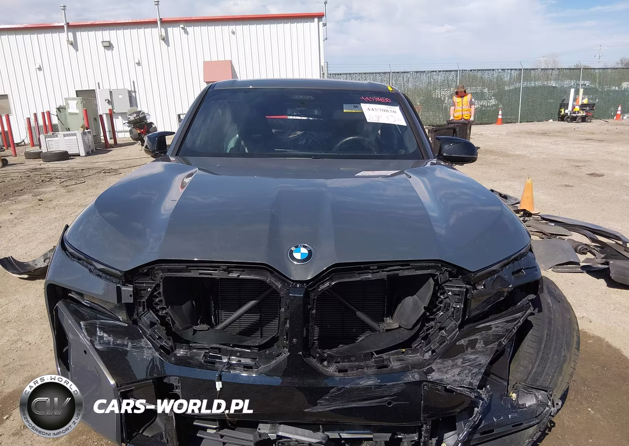 2023 BMW Xm VIN:5YM23CS08P9S54051 - 13