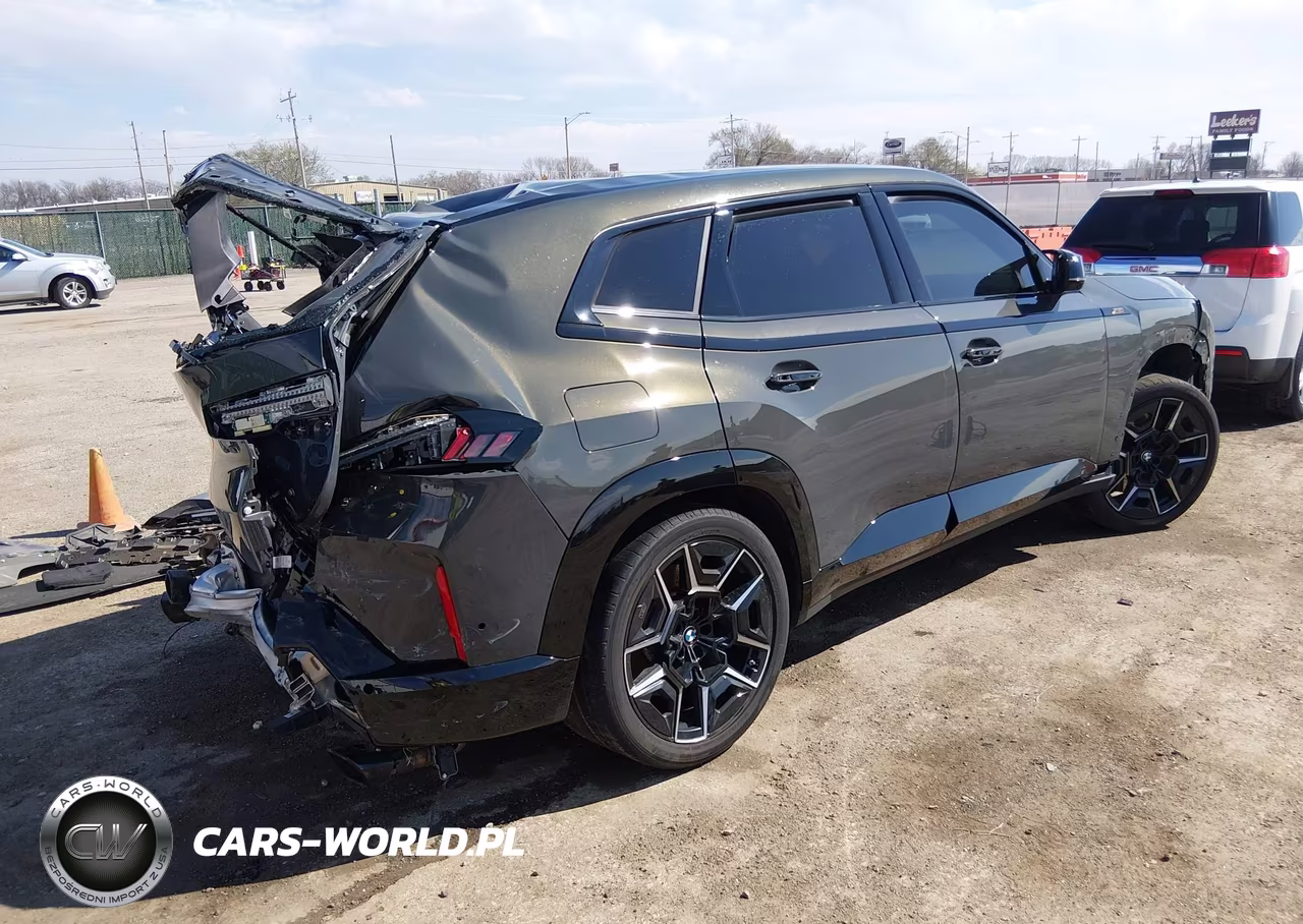 2023 BMW Xm VIN:5YM23CS08P9S54051 - 4