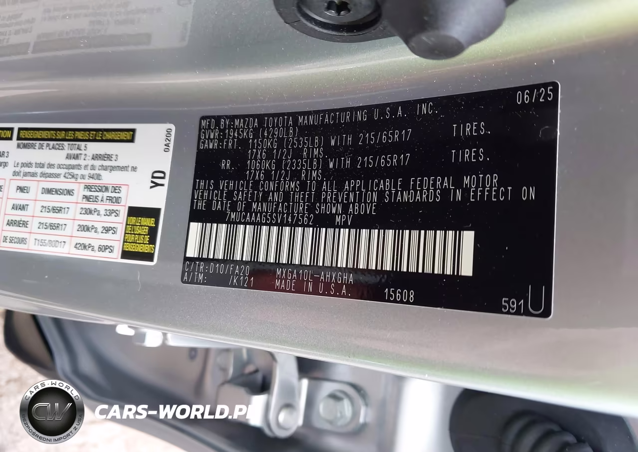 2025 Toyota Corolla Cross Le VIN:7MUCAAAG5SV147562 - 9