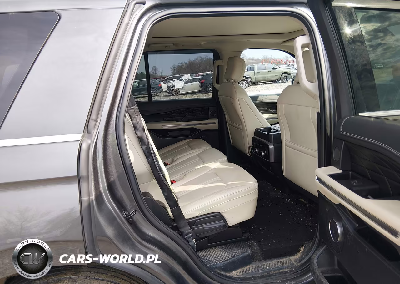 2019 Ford Expedition Platinum VIN:1FMJU1MT3KEA81113 - 8