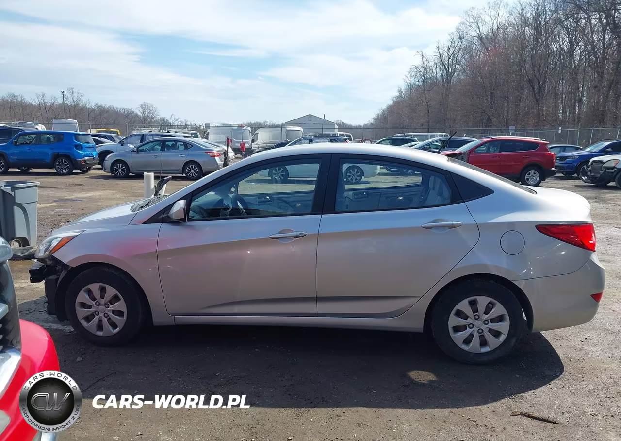 2015 Hyundai Accent Gls VIN:KMHCT4AE3FU821189 - 15