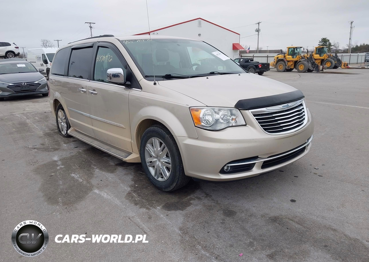 2012 Chrysler Town & Country Touring-L