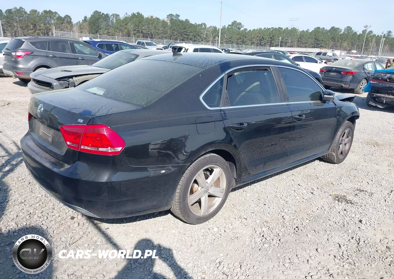 2013 Volkswagen Passat 2.5L Se VIN:1VWBP7A31DC042104 - 4