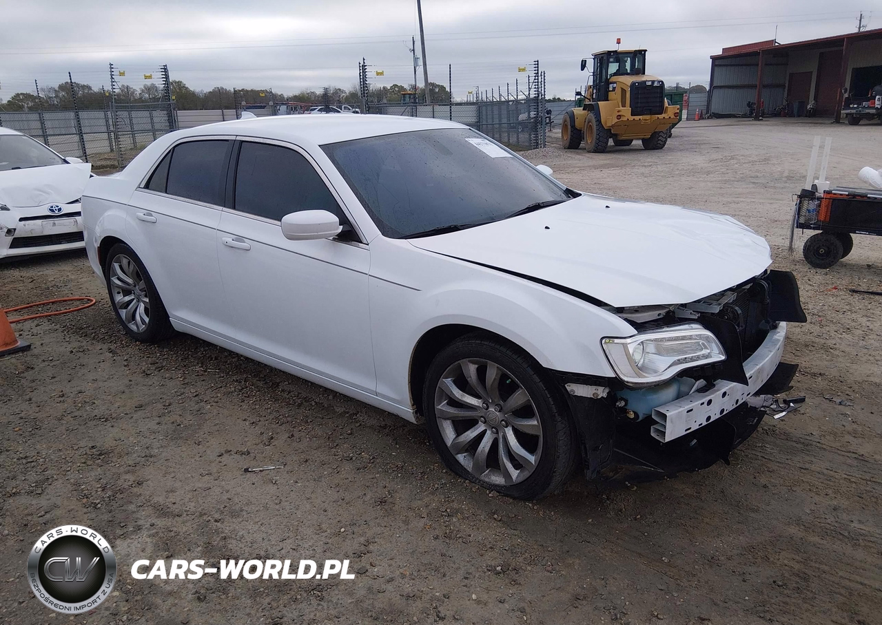 2019 Chrysler 300 Touring L