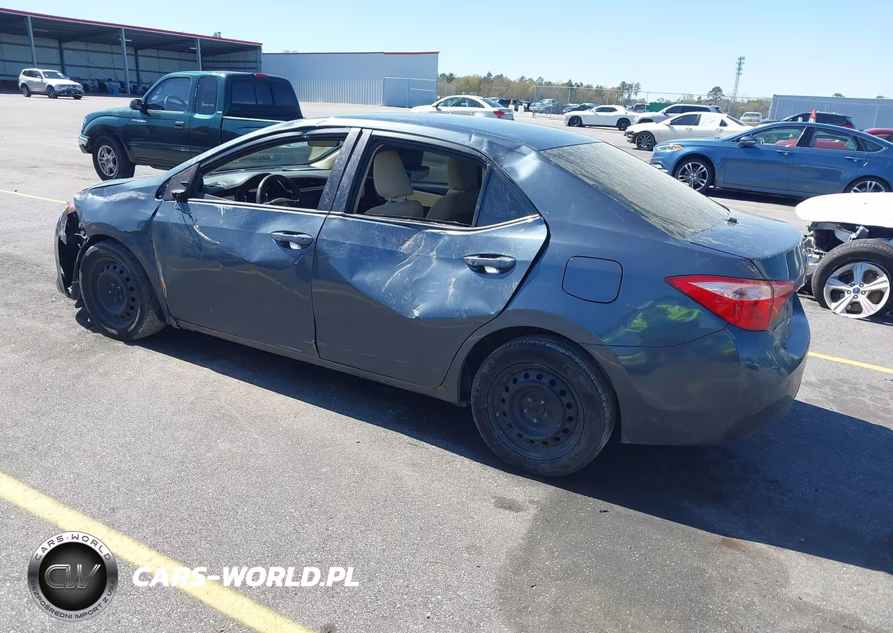 2019 Toyota Corolla Le VIN:2T1BURHE5KC217635 - 3