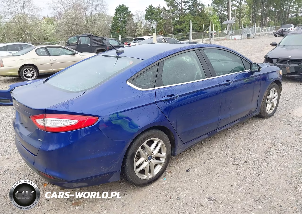 2015 Ford Fusion Se VIN:1FA6P0H77F5110617 - 4