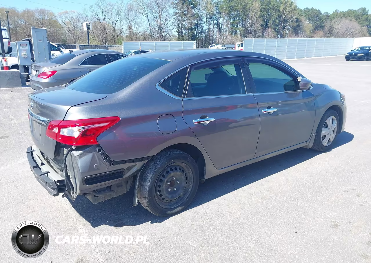 2019 Nissan Sentra S VIN:3N1AB7AP0KY296135 - 4