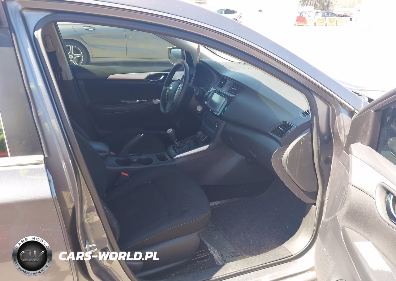 2019 Nissan Sentra S VIN:3N1AB7AP0KY296135 - 5