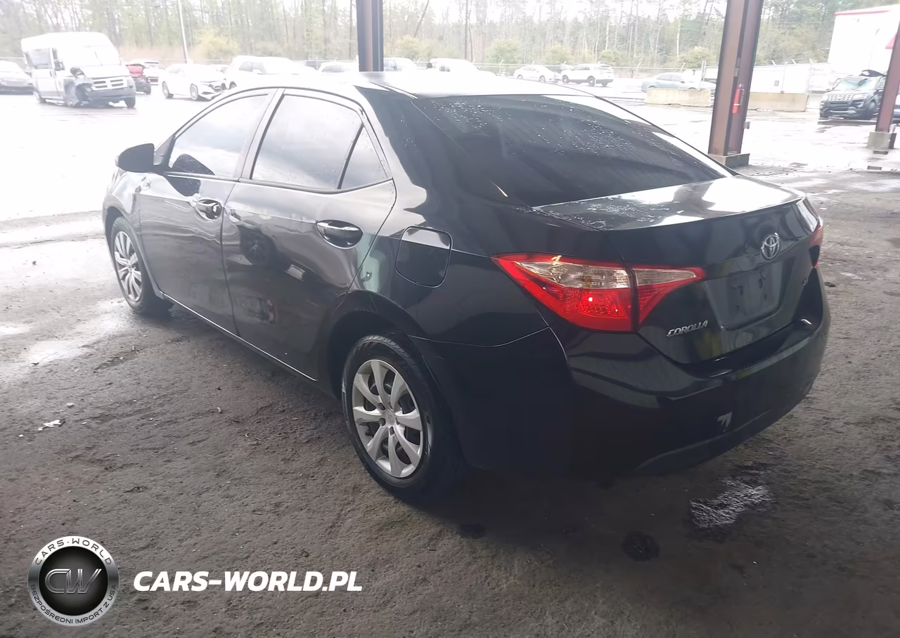2019 Toyota Corolla Le VIN:5YFBURHE2KP900523 - 3