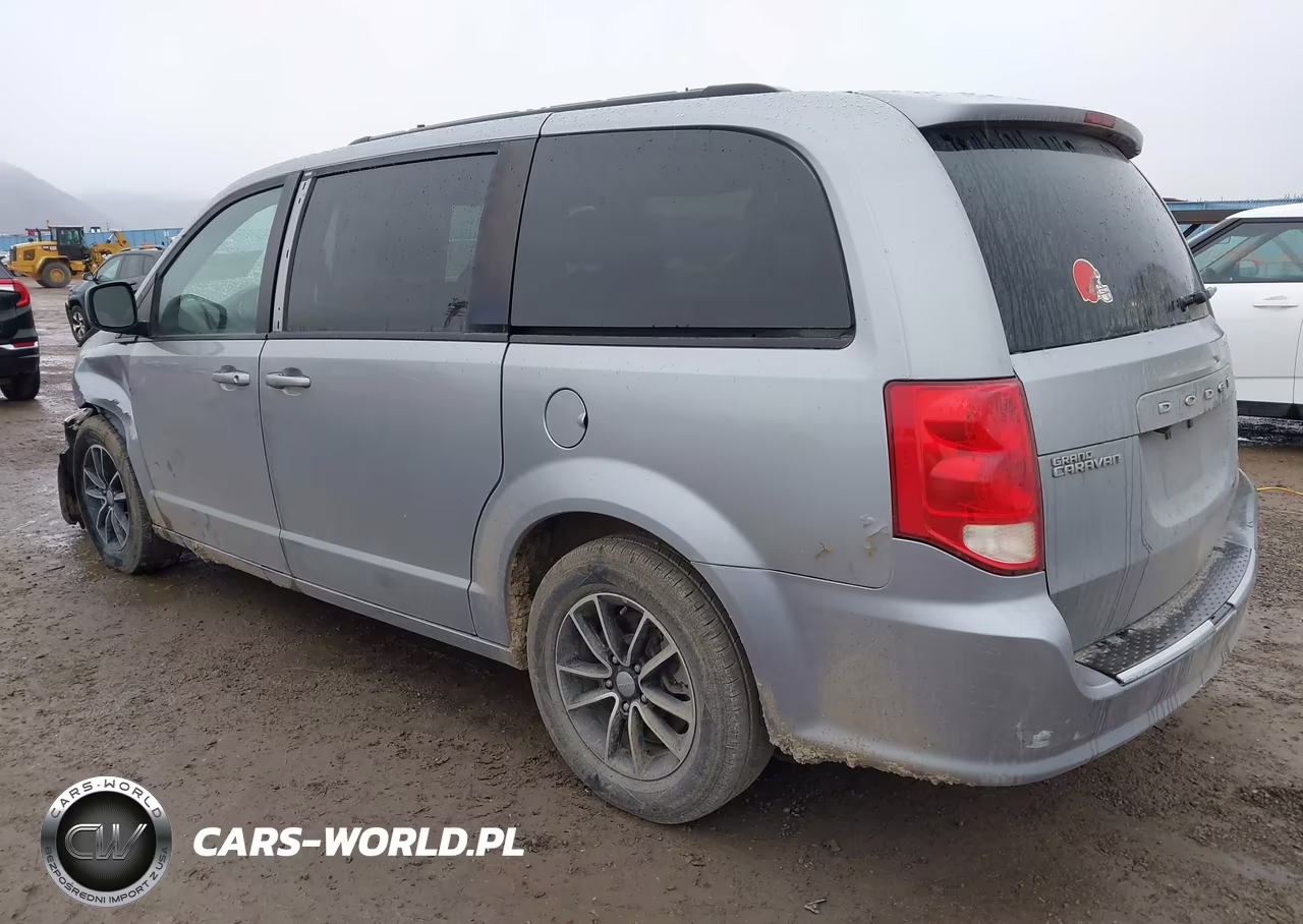 2018 Dodge Grand Caravan Gt VIN:2C4RDGEG0JR199908 - 3