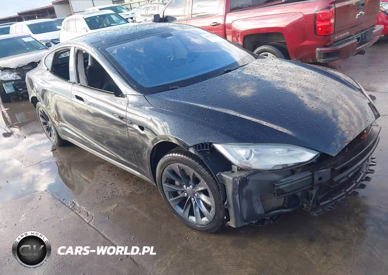 2013 Tesla Model S Performance