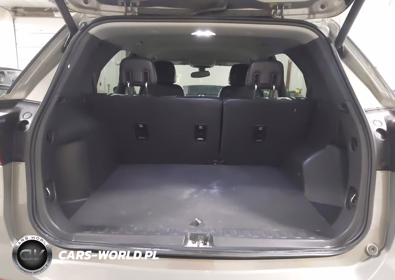 2019 Chevrolet Equinox Premier VIN:3GNAXXEV1KS568063 - 18