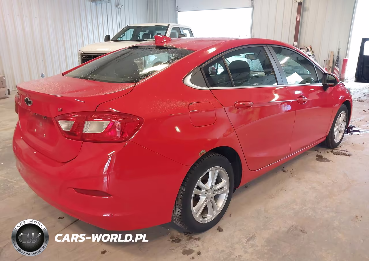 2017 Chevrolet Cruze Lt Auto VIN:1G1BE5SM7H7255831 - 4