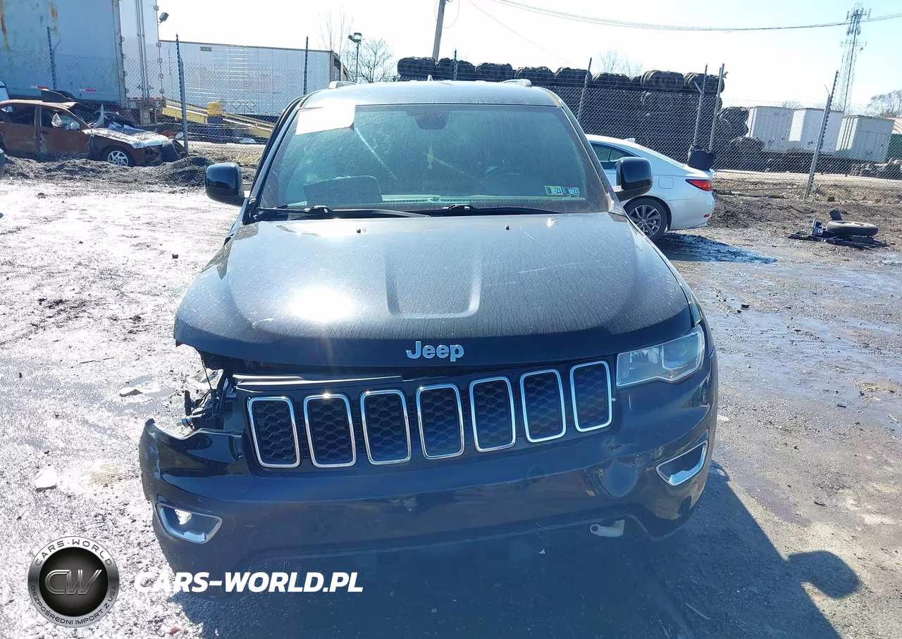 2017 Jeep Grand Cherokee Laredo 4X4 VIN:1C4RJFAG8HC682851 - 13