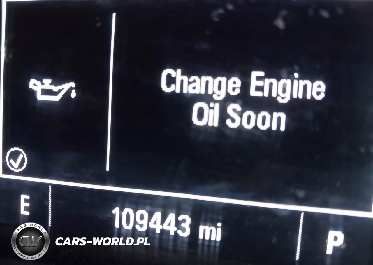 2019 Chevrolet Cruze Lt VIN:1G1BE5SM1K7129083 - 15