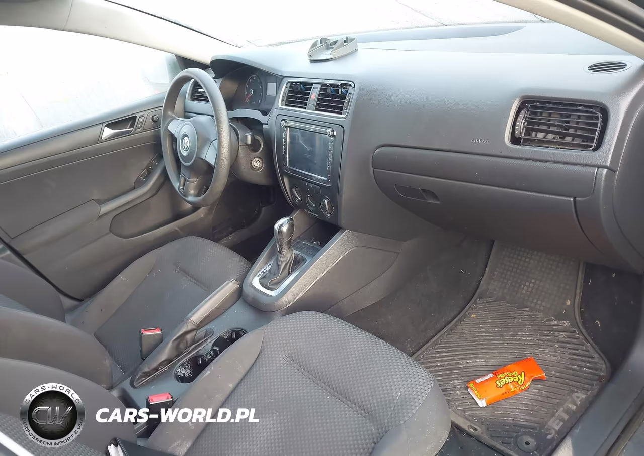 2011 Volkswagen Jetta 2.0L S VIN:3VW2K7AJ9BM308316 - 5