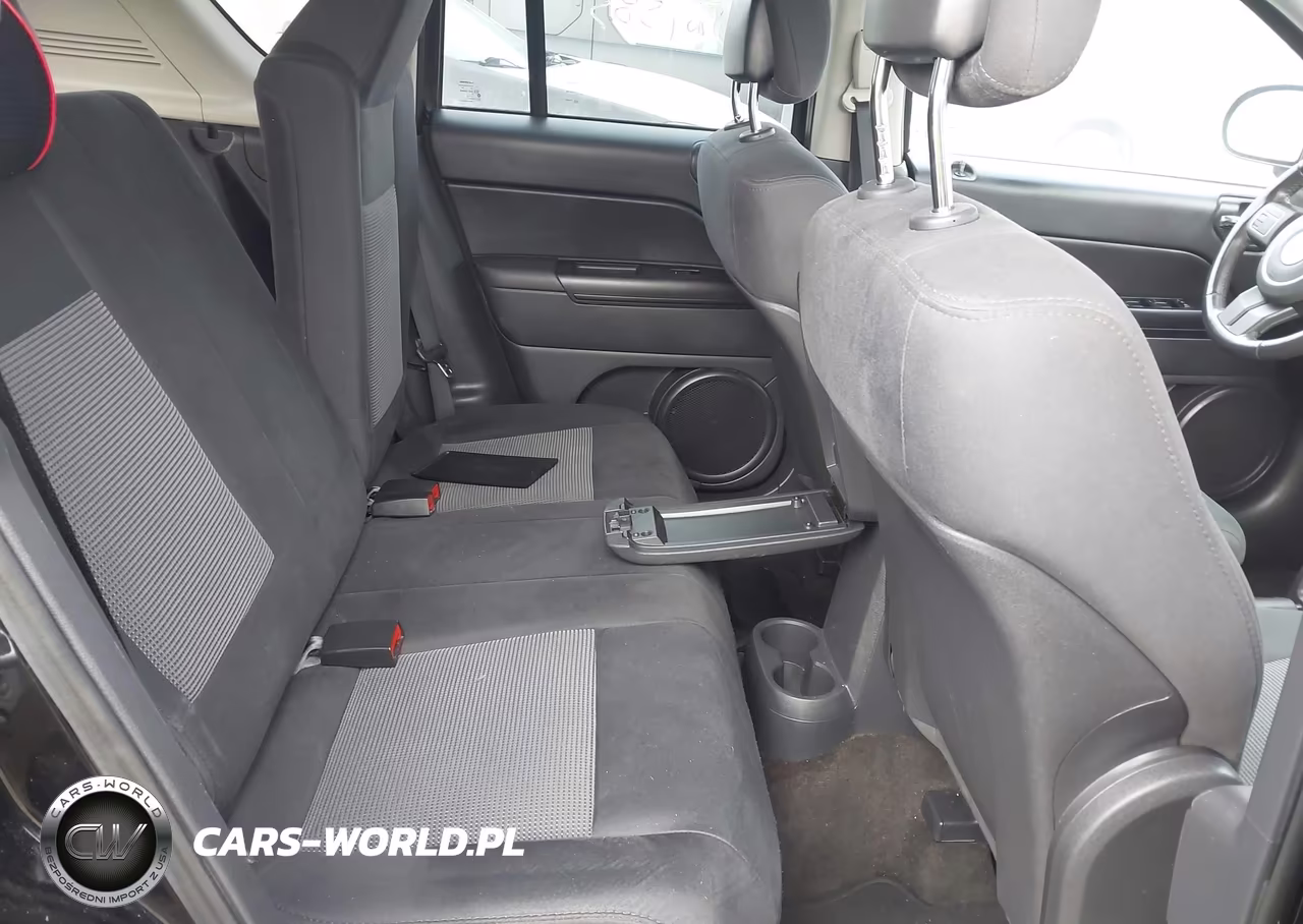 2013 Jeep Compass Latitude VIN:1C4NJDEB8DD248841 - 8