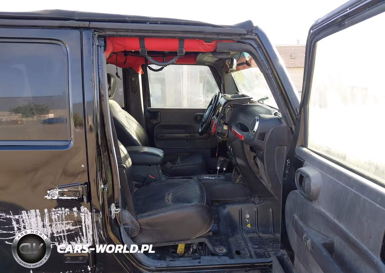 2013 Jeep Wrangler Unlimited Sahara VIN:1C4HJWEGXDL543448 - 5