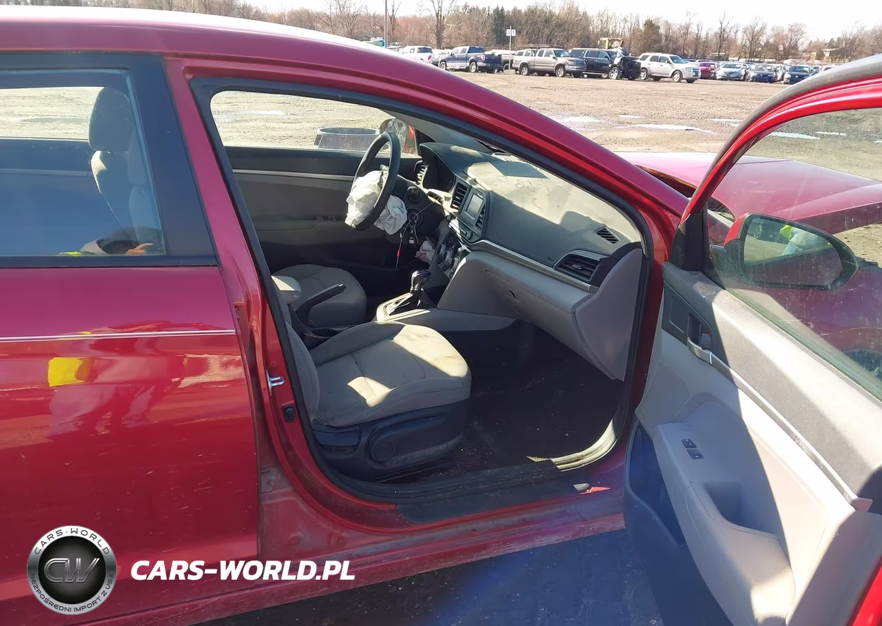 2019 Hyundai Elantra Se VIN:5NPD74LF1KH438262 - 5