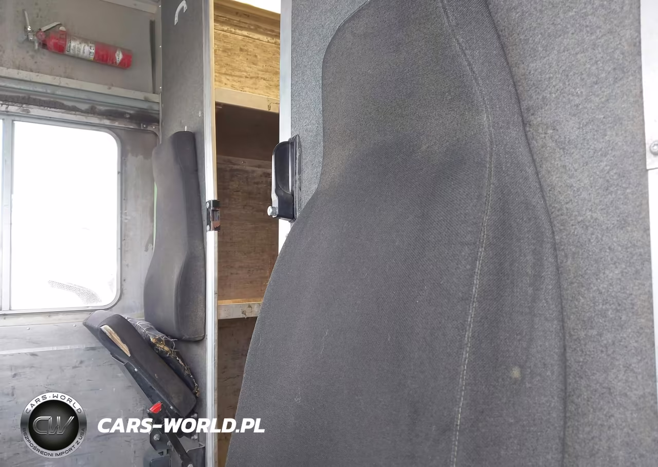 2021 Ford E-350 Stripped VIN:1FC3E3KN6MDC36613 - 6