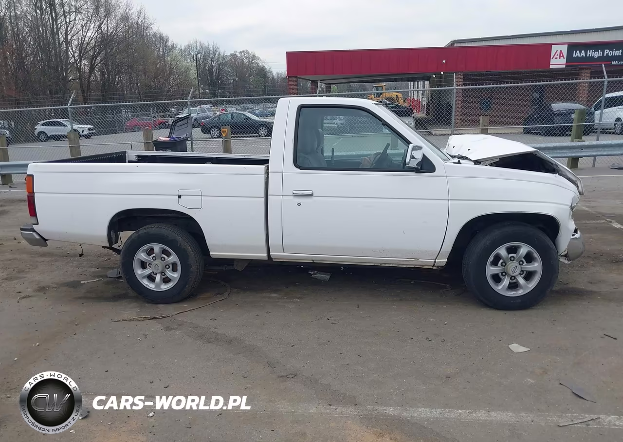 1997 Nissan 4X2 Truck Xe VIN:1N6SD11S5VC320968 - 13