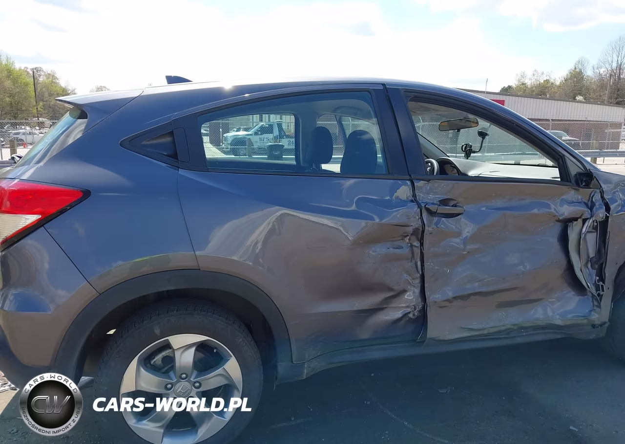 2019 Honda Hr-V Lx VIN:3CZRU6H33KG722472 - 6
