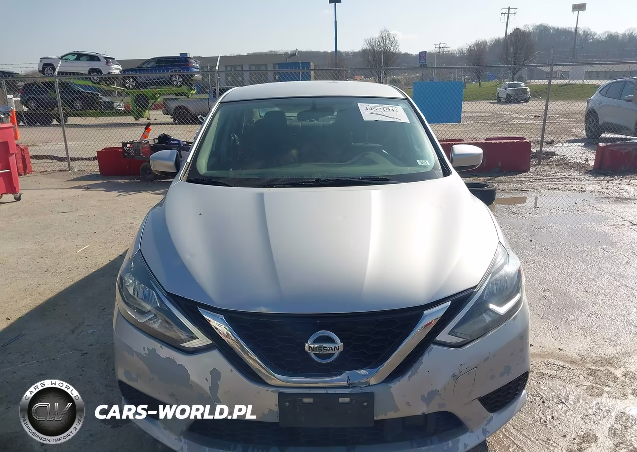 2018 Nissan Sentra S VIN:3N1AB7AP6JY291472 - 13